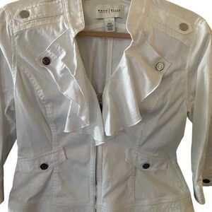 White House Black Market Women's White Ruffle Zip Front Blouse Size 6